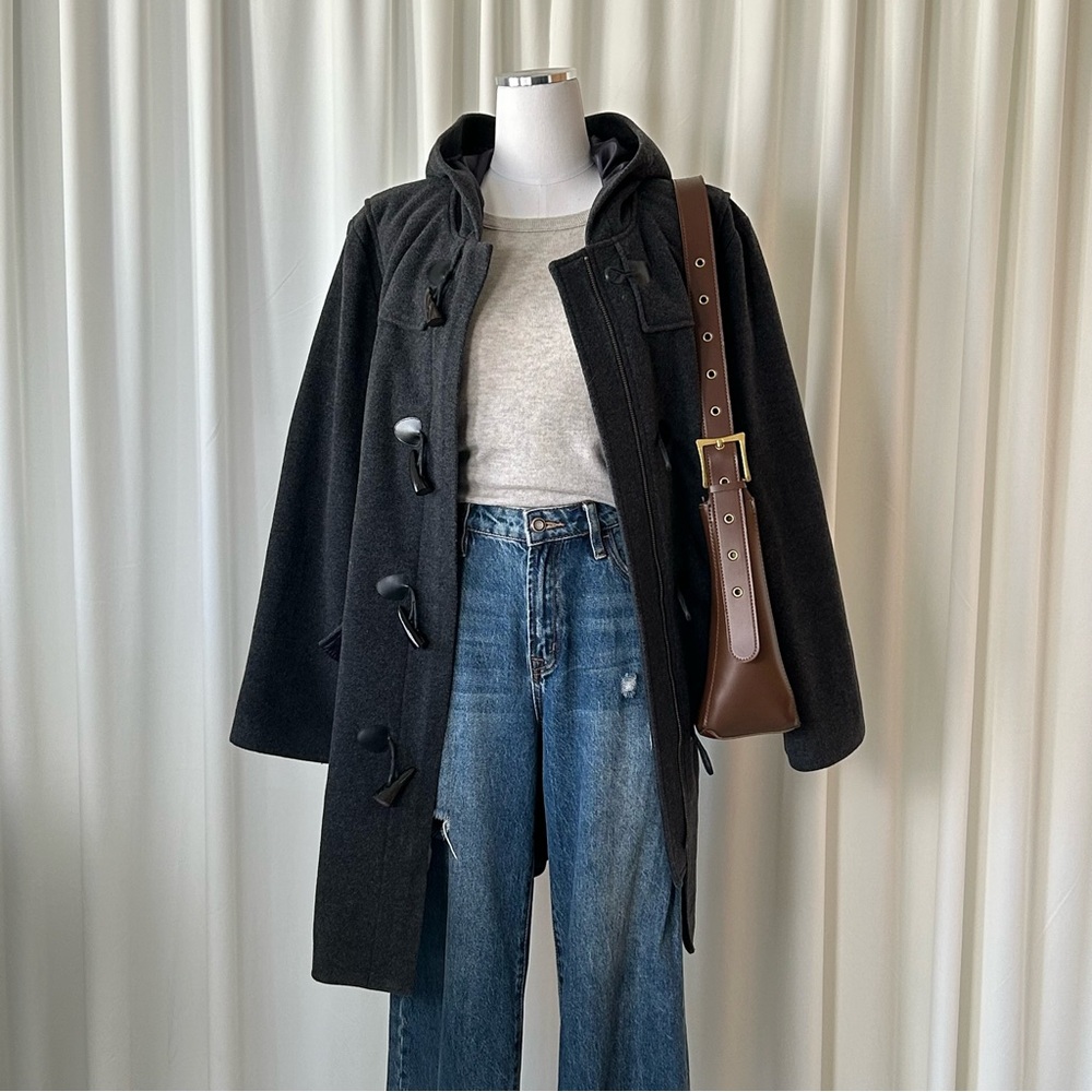 Vintage Y2K Eddie Bauer Grey Wool Blend Hooded Duffle Coat size XL.